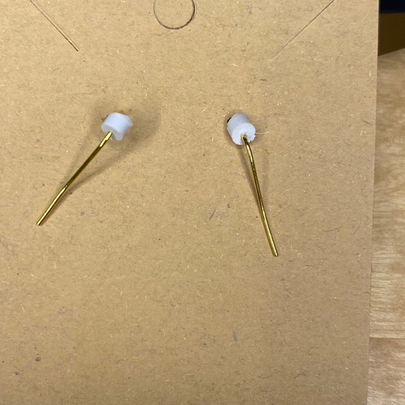 Christmas Holiday Santa Claus Dangle Earrings - Picture 4 of 6